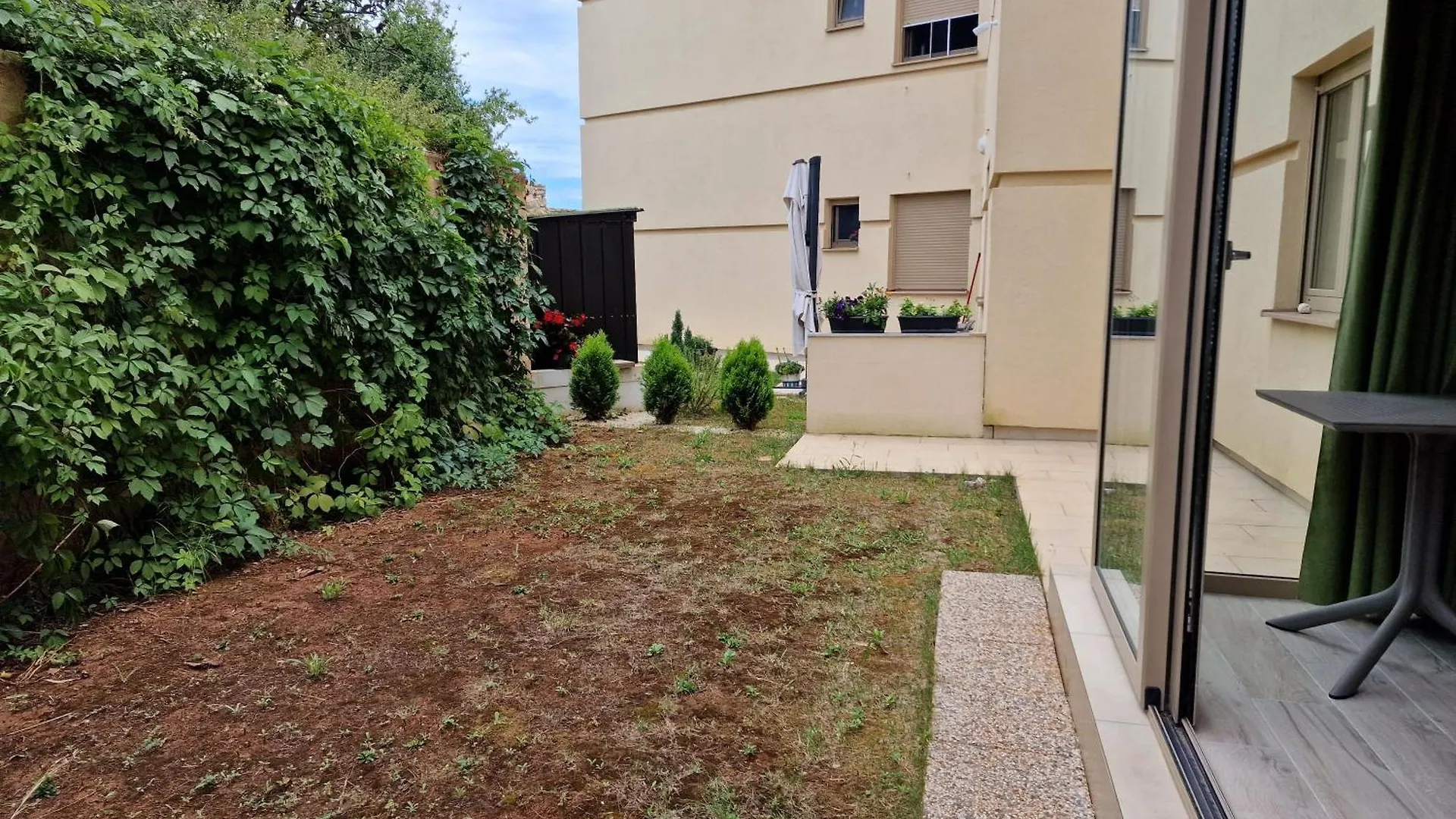 Apartment Valovine Stoja Pola 0*,  Croazia